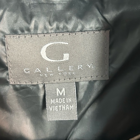 Gallery Women’s Black Knee Length Puffer Coat Size Medium. Warm Capsule Winter - Picture 3 of 10